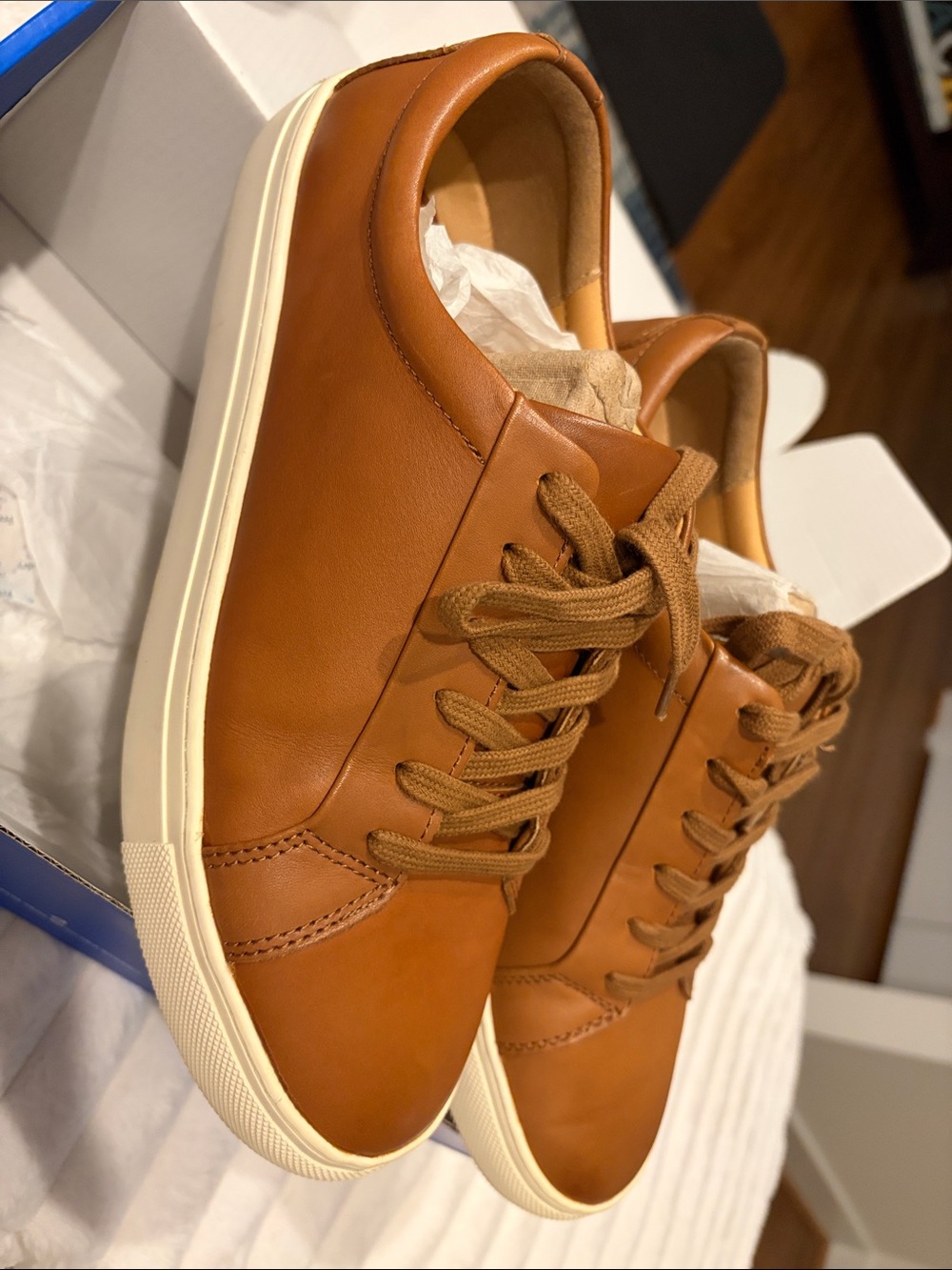 Vince Camuto Men's Leather Low-Top Sneakers in Tan Brown